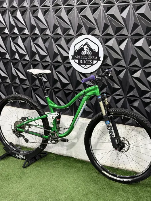 TREK LUSH SL