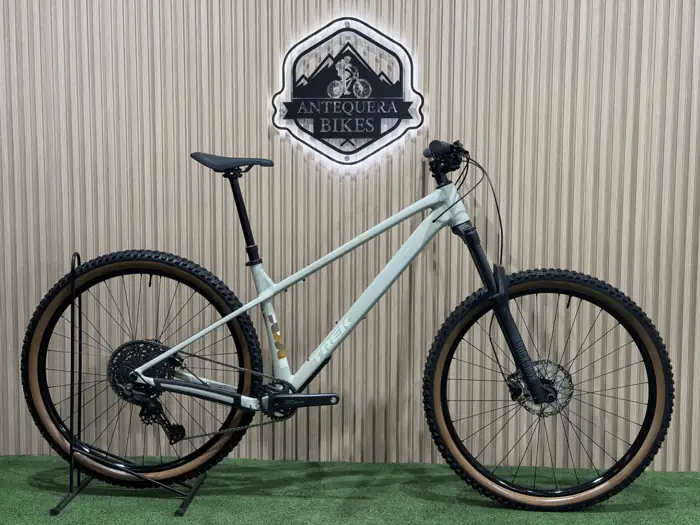 TREK ROSCOE 7 GEN 4