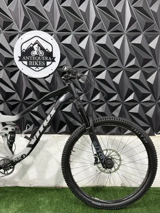 VITUS ESCARPE