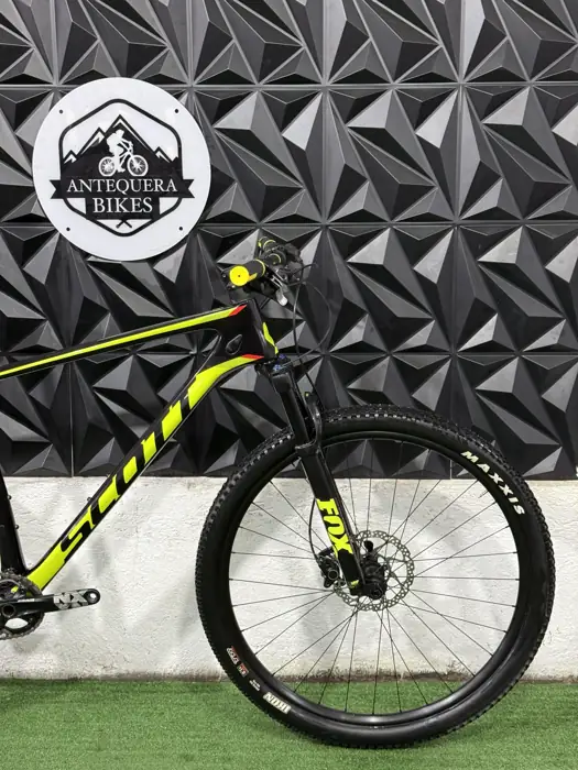 SCOTT SCALE 930 CARBÓN
