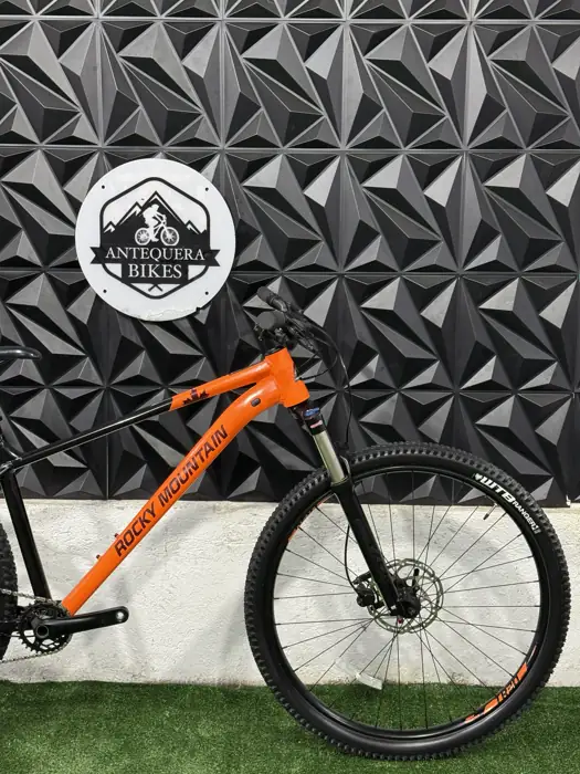 ROCKY MOUNTAIN FUSION 30